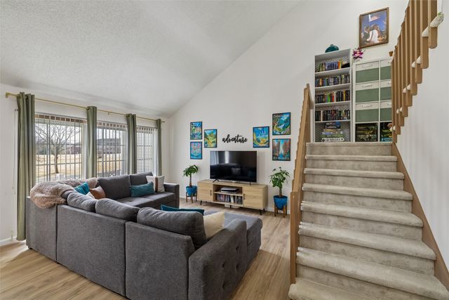 4425 Mills Civic Parkway 405, West Des Moines, IA 50265