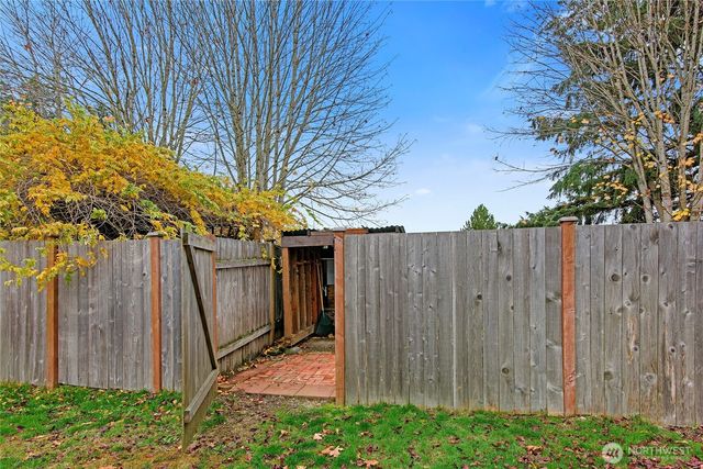 124 NE Tucannon Court, Bremerton, WA 98311