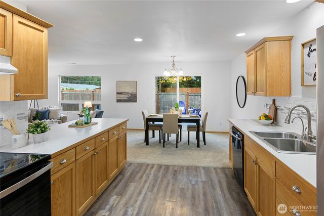 124 NE Tucannon Court, Bremerton, WA 98311