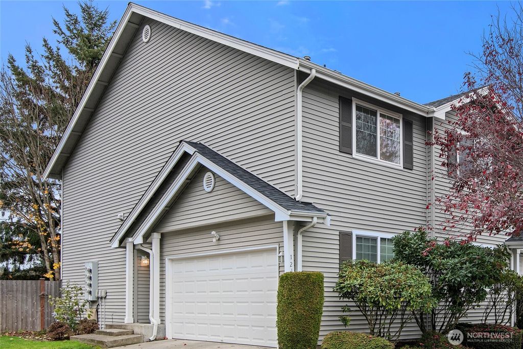 124 NE Tucannon Court, Bremerton, WA 98311