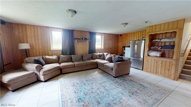 9260 Avery Road, Broadview Heights, OH 44147