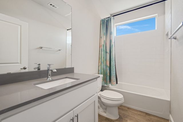 1112 Croxley Way, Fort Worth, TX 76247