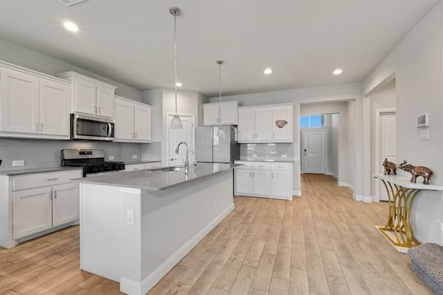 1112 Croxley Way, Fort Worth, TX 76247