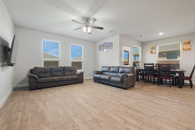 1112 Croxley Way, Fort Worth, TX 76247