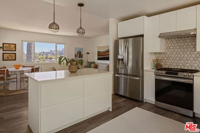 4303 Stillwell Avenue, Los Angeles, CA 90032