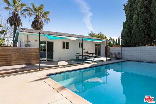 4303 Stillwell Avenue, Los Angeles, CA 90032