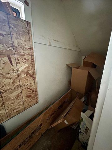 5609 Highland Avenue, Kansas City, MO 64110