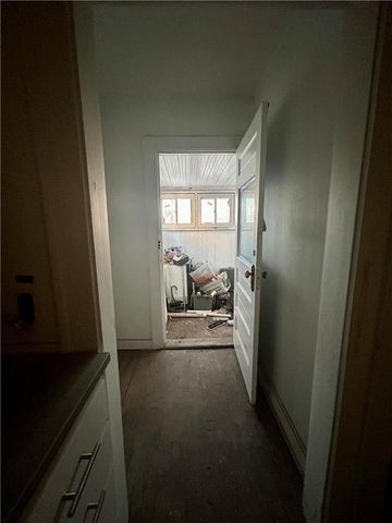 5609 Highland Avenue, Kansas City, MO 64110