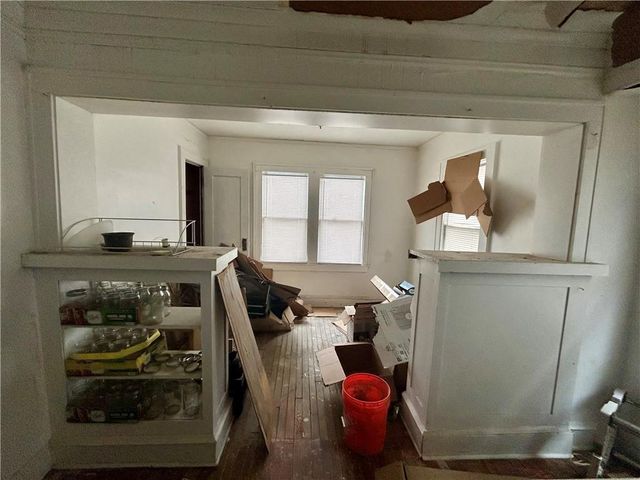 5609 Highland Avenue, Kansas City, MO 64110