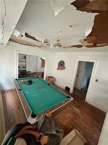 5609 Highland Avenue, Kansas City, MO 64110