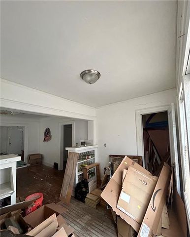 5609 Highland Avenue, Kansas City, MO 64110