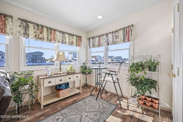 17 Lake Huron Drive, Little Egg Harbor, NJ 08087