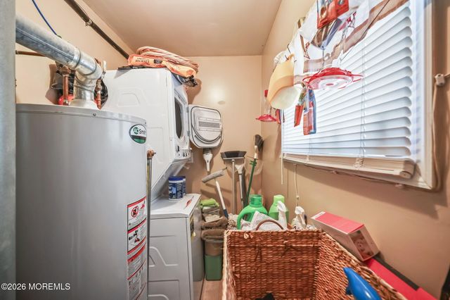 17 Lake Huron Drive, Little Egg Harbor, NJ 08087