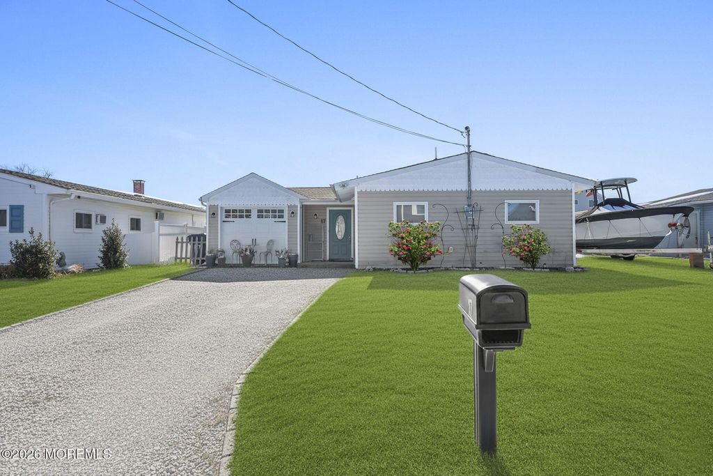 17 Lake Huron Drive, Little Egg Harbor, NJ 08087
