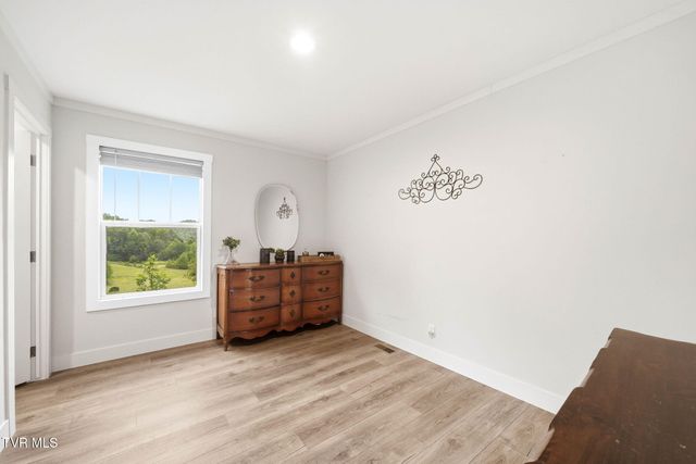 1479 Poga Road, Butler, TN 37640