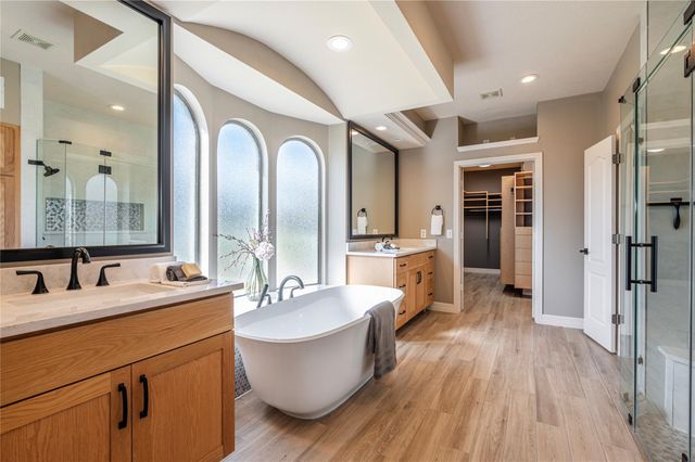 3913 Summer Manor Drive, League City, TX 77573