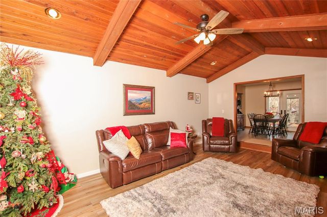 3157 Highway 185, New Haven, MO 63068