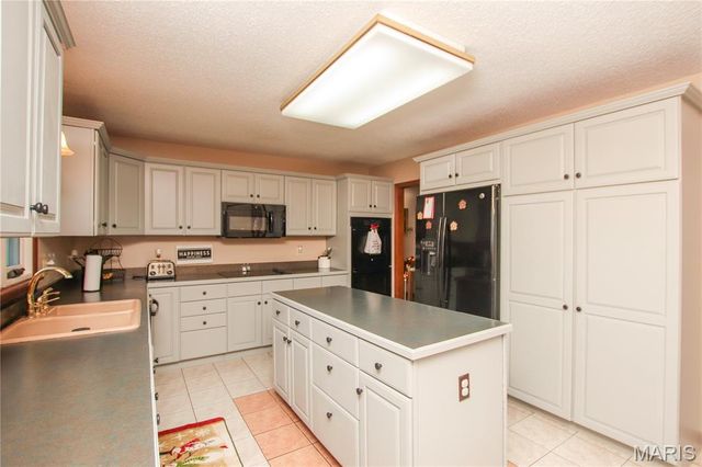 3157 Highway 185, New Haven, MO 63068