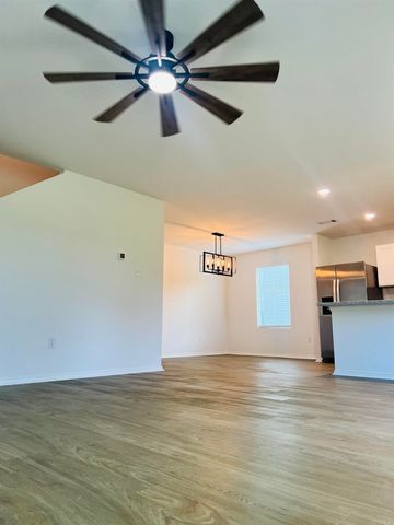 470 Moonlight Graham Blvd, Ward, AR 72176