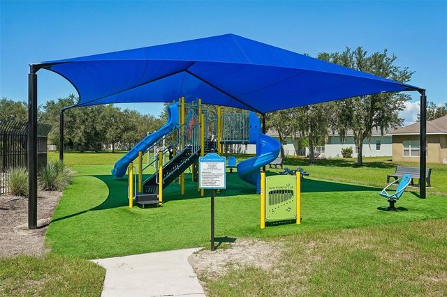 1810 MIRA LAGO CIRCLE, Ruskin, FL 33570