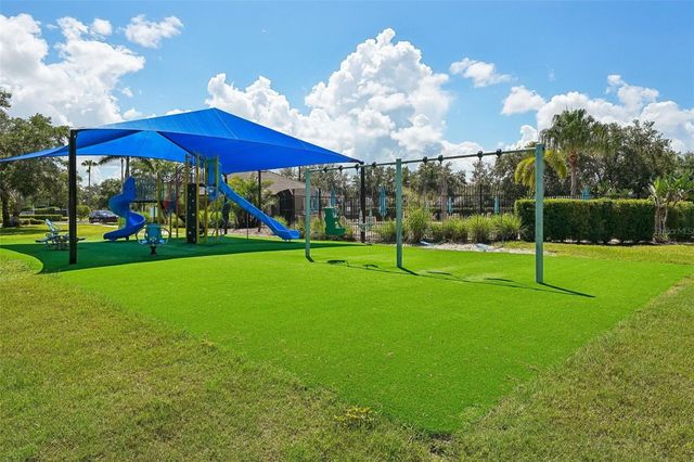 1810 MIRA LAGO CIRCLE, Ruskin, FL 33570