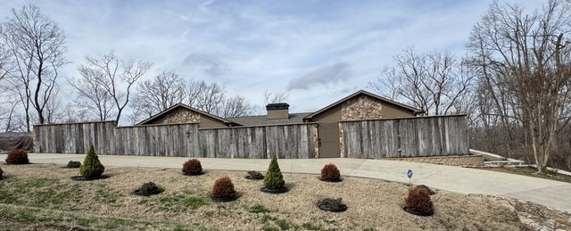 1119 Harpeth Ridge Rd, Franklin, TN 37069