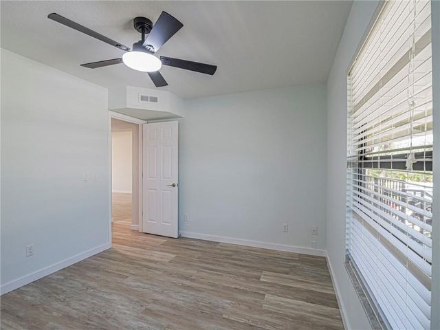 26 Plantation Drive 202, Vero Beach, FL 32966