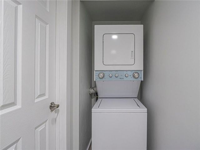 26 Plantation Drive 202, Vero Beach, FL 32966