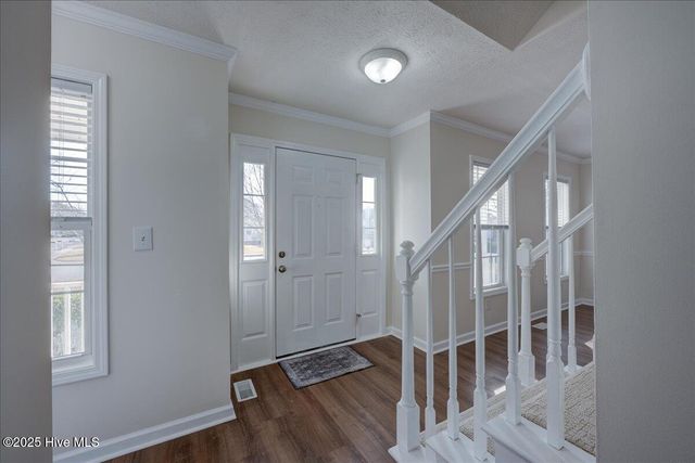 400 Hudson Lane, Jacksonville, NC 28540