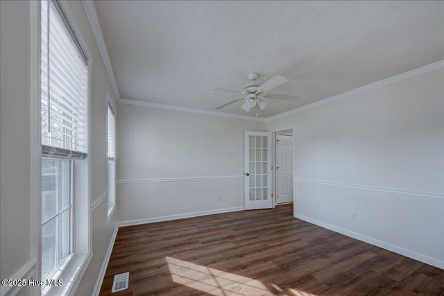 400 Hudson Lane, Jacksonville, NC 28540