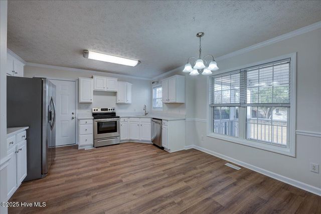 400 Hudson Lane, Jacksonville, NC 28540