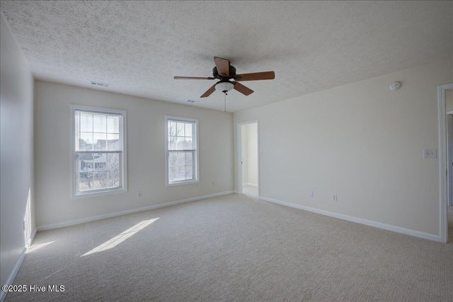 400 Hudson Lane, Jacksonville, NC 28540