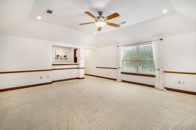 8007 Vintage Creek Drive, Spring, TX 77379