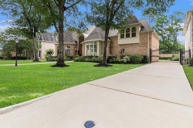 8007 Vintage Creek Drive, Spring, TX 77379