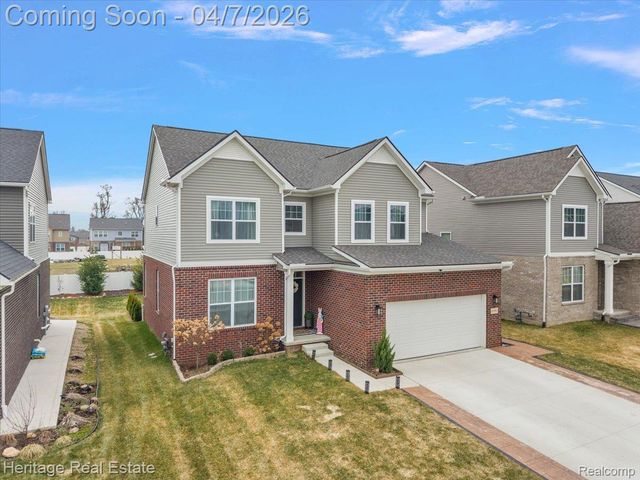 8350 Grove Street, Washington Township, MI 48094