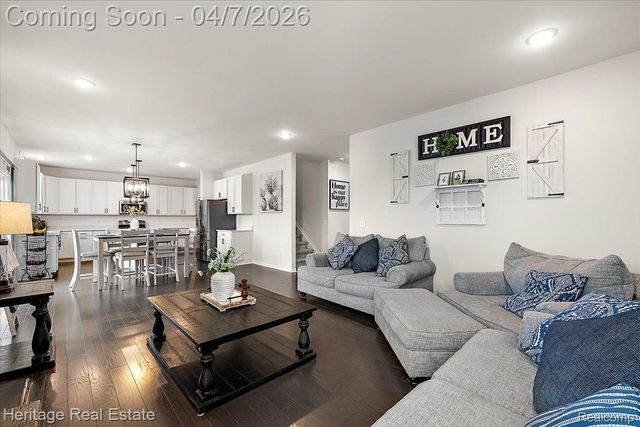 8350 Grove Street, Washington Township, MI 48094