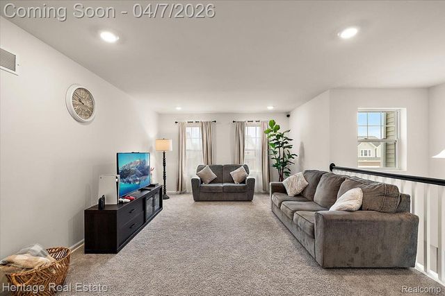 8350 Grove Street, Washington Township, MI 48094