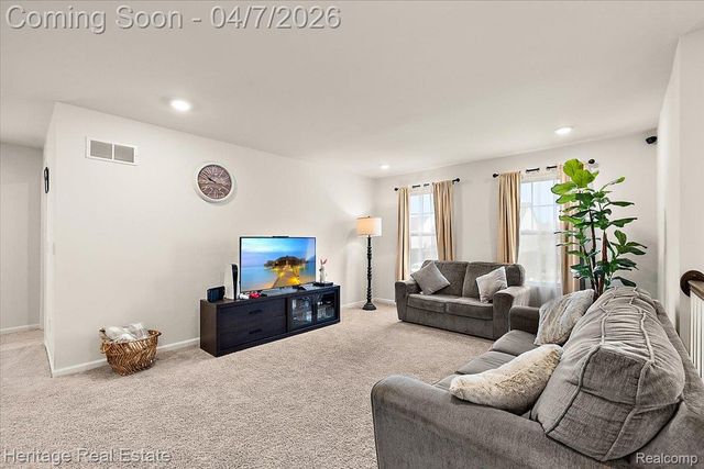 8350 Grove Street, Washington Township, MI 48094