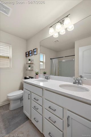 8350 Grove Street, Washington Township, MI 48094