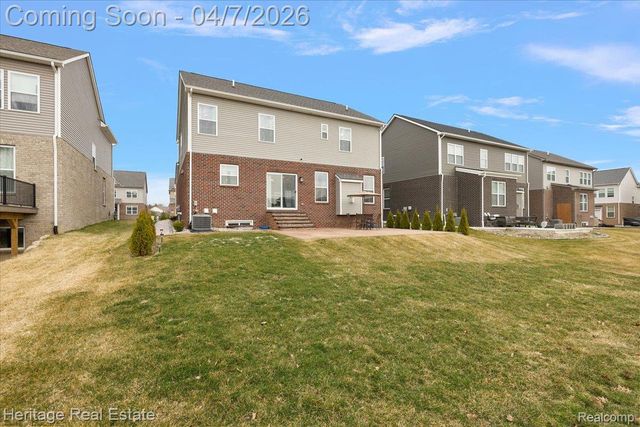 8350 Grove Street, Washington Township, MI 48094