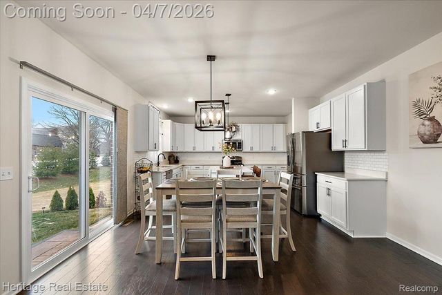 8350 Grove Street, Washington Township, MI 48094