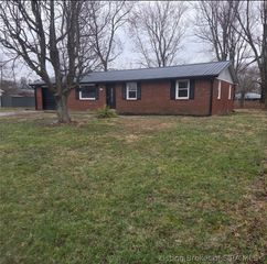 205 S Sycamore, Hanover, IN 47243