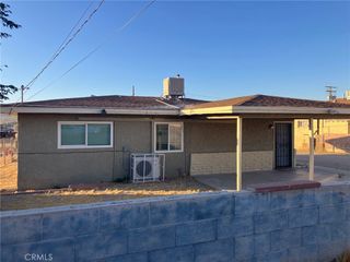 616 E White Street, Barstow, CA 92311