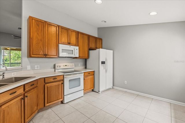 6440 AXEITOS TERRACE 108, Orlando, FL 32835