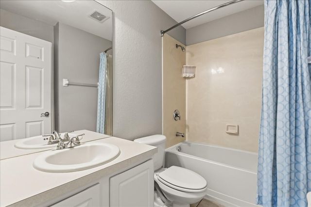 6440 AXEITOS TERRACE 108, Orlando, FL 32835