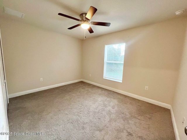 960 Happiness Avenue SW, Palm Bay, FL 32908