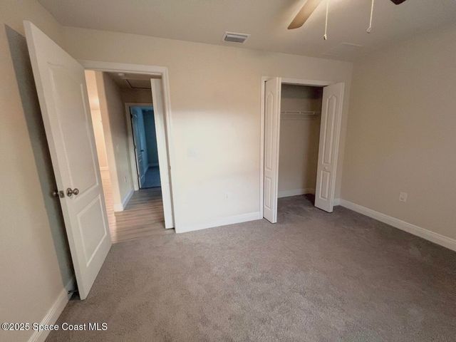 960 Happiness Avenue SW, Palm Bay, FL 32908