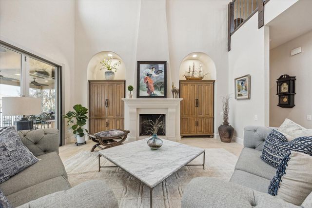 529 Southport Lane, Kemah, TX 77565