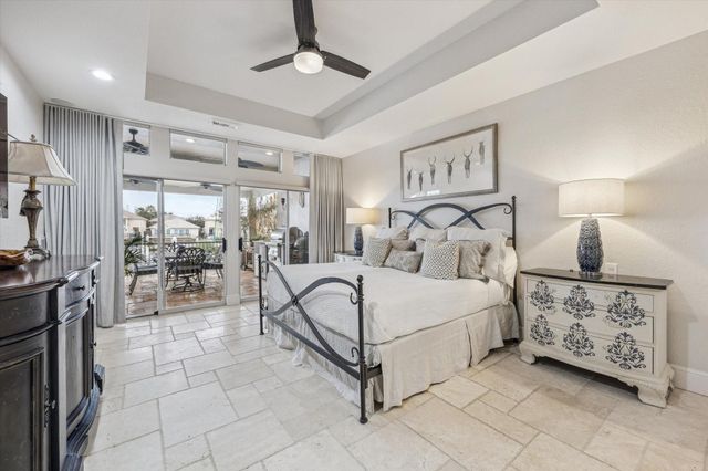 529 Southport Lane, Kemah, TX 77565