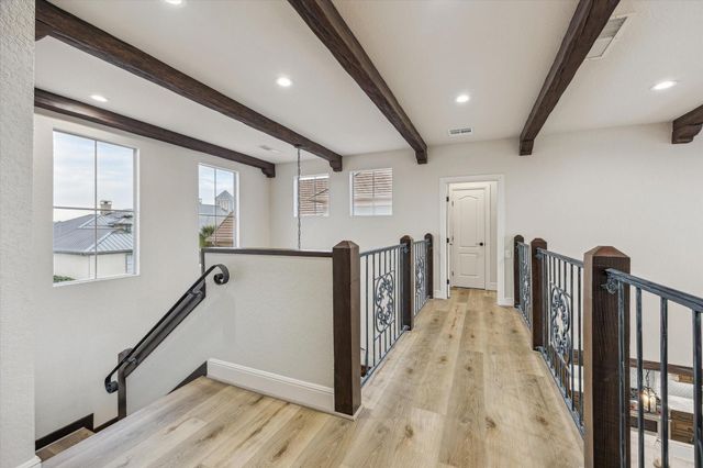 529 Southport Lane, Kemah, TX 77565